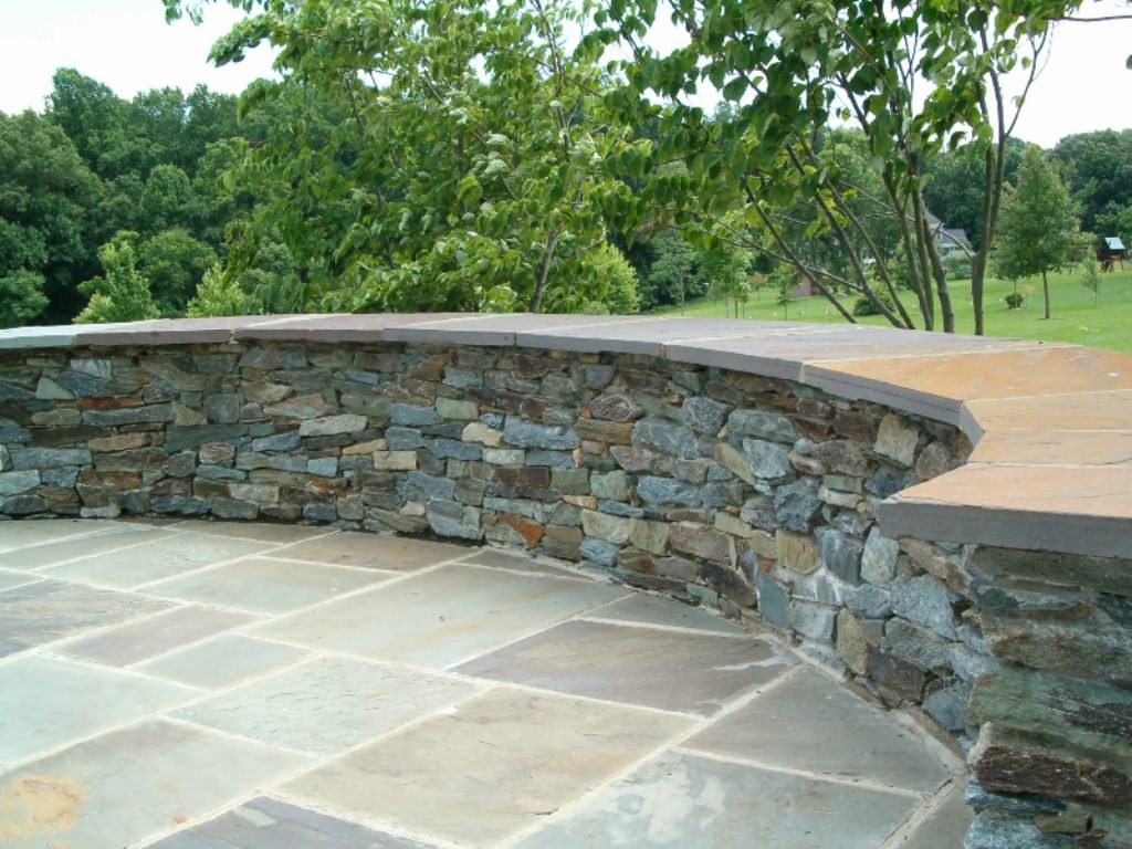 Image of: A Stone Patio With A Fire Pit