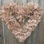 Adorable Outdoor Decorative Wreaths For Home