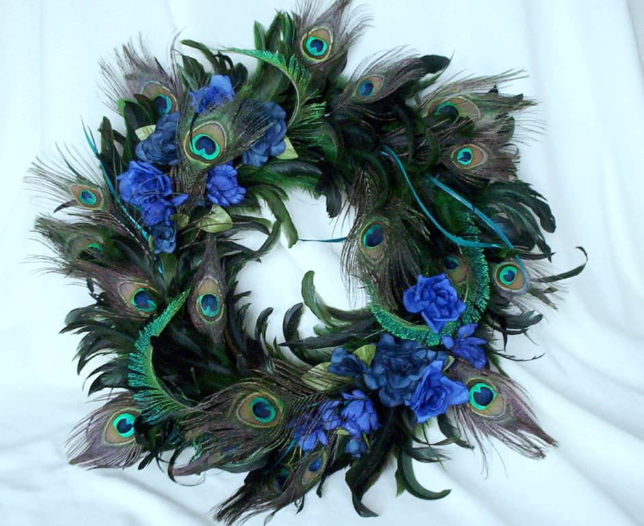 Image of: Adorable Peacock Decorative Wreaths For Home