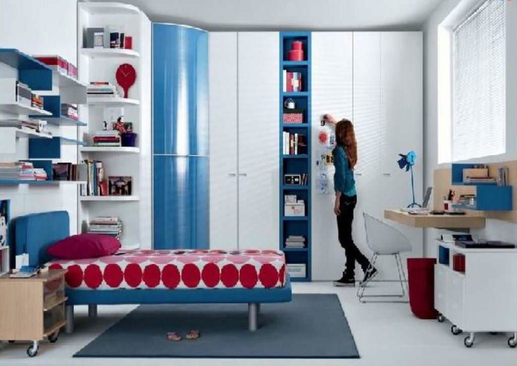 Affordable Teenage Girl Bedroom Ideas