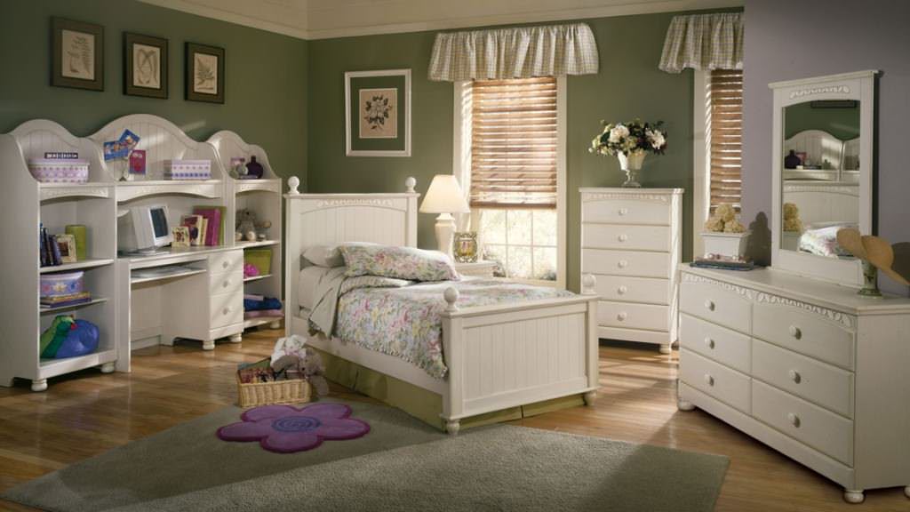 Image of: Ashley Furniture Constellations Bedroom Set