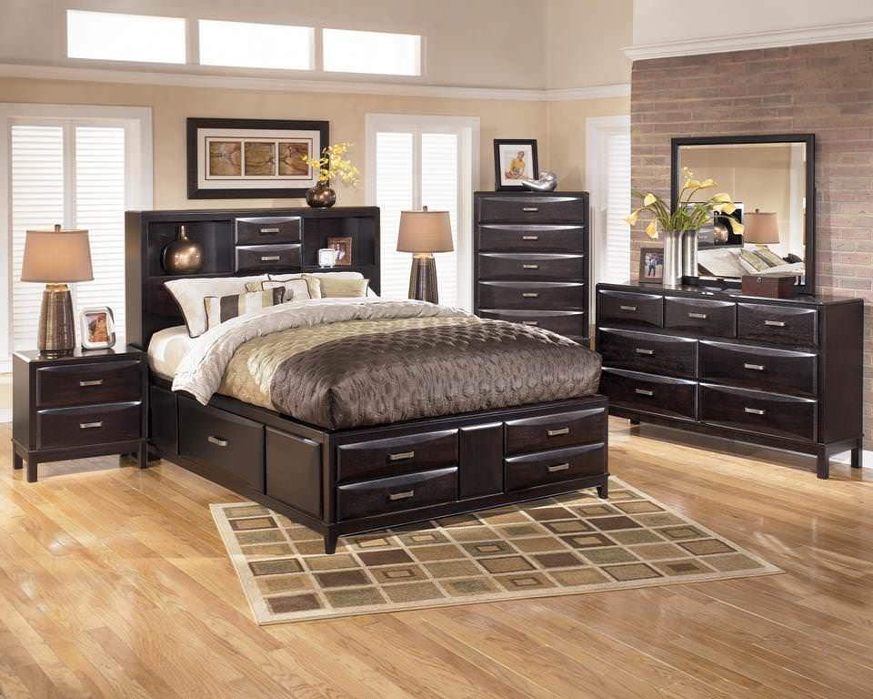 Image of: Ashley Furniture Diana Bedroom Set