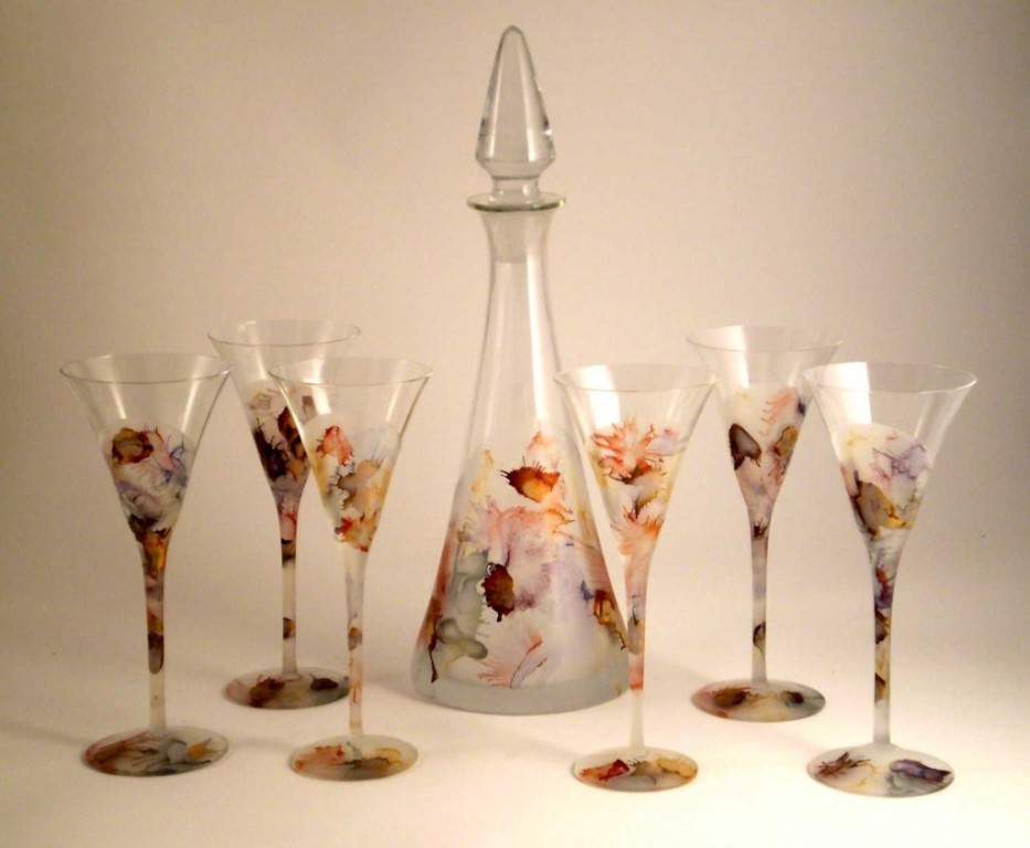 Image of: Awesome Decorative Wine Glasses