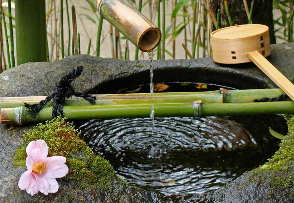 Image of: Awesome Natural Bamboo Fountain Design