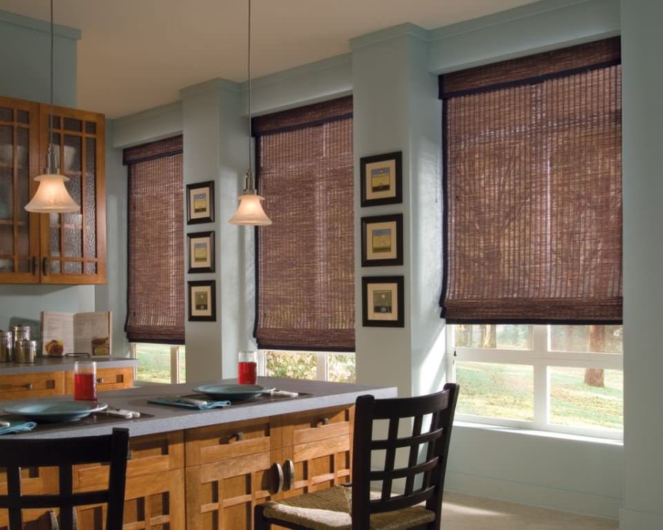 Image of: Bamboo Window Shades For Dining Room