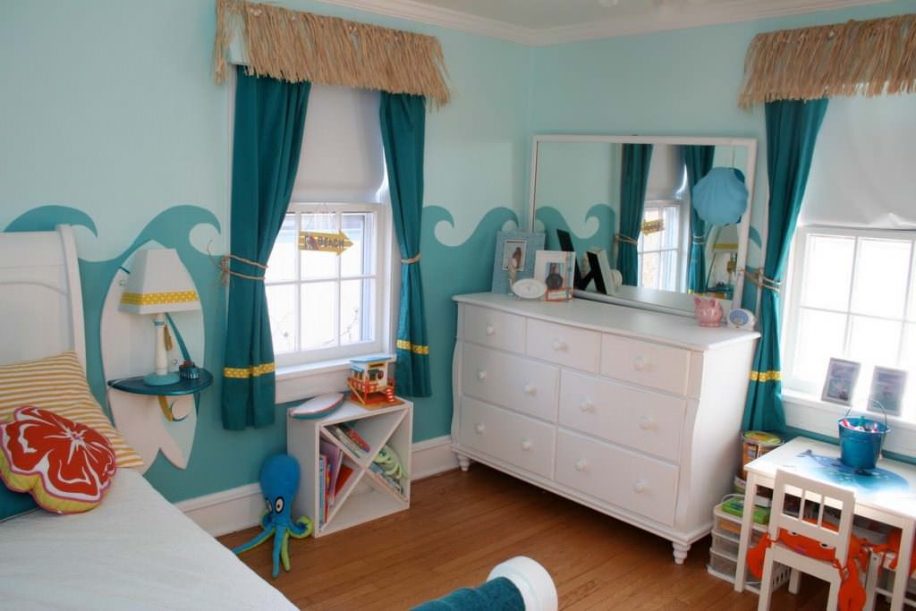 Image of: Beach Themed Bedroom Furniture