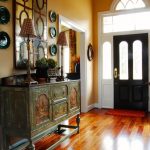 Best Country Primitive Home Decor Ideas For Hallways