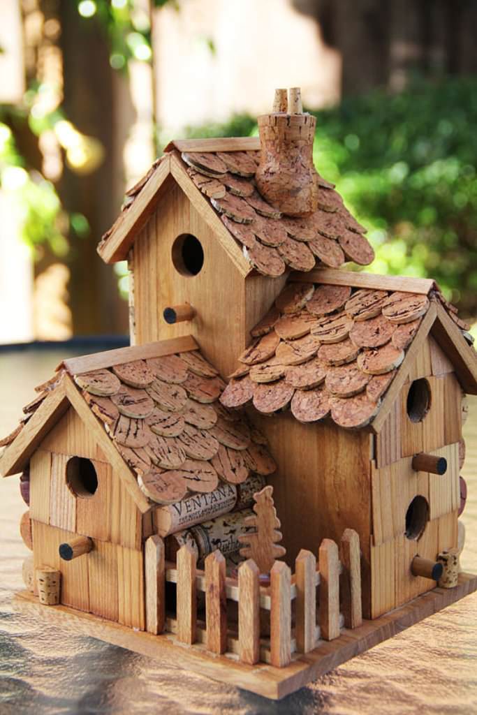 Image of: Birdhouse Design Competition