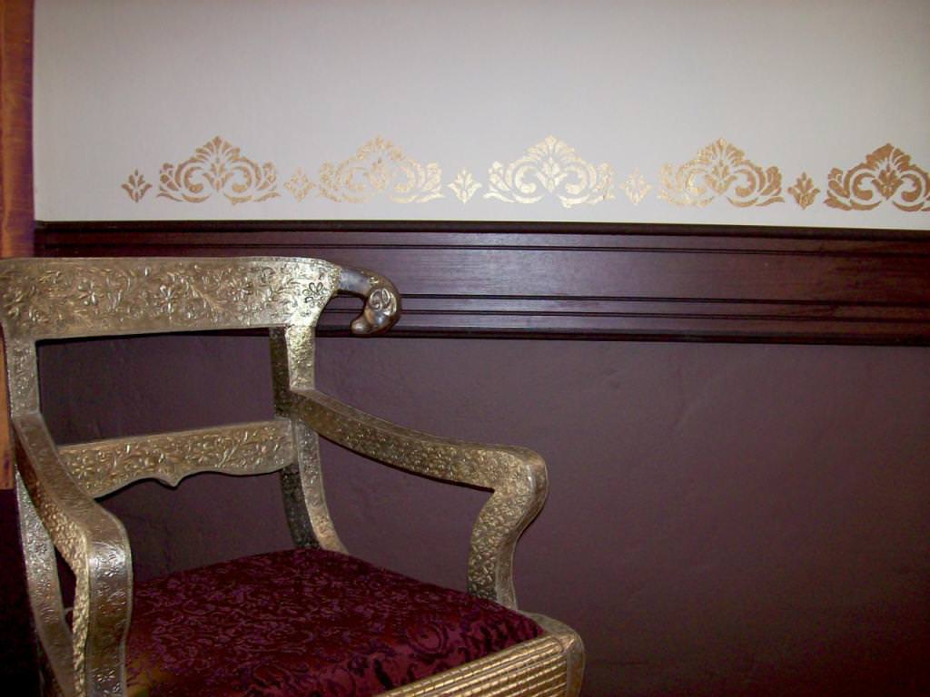 Image of: Chair Rail