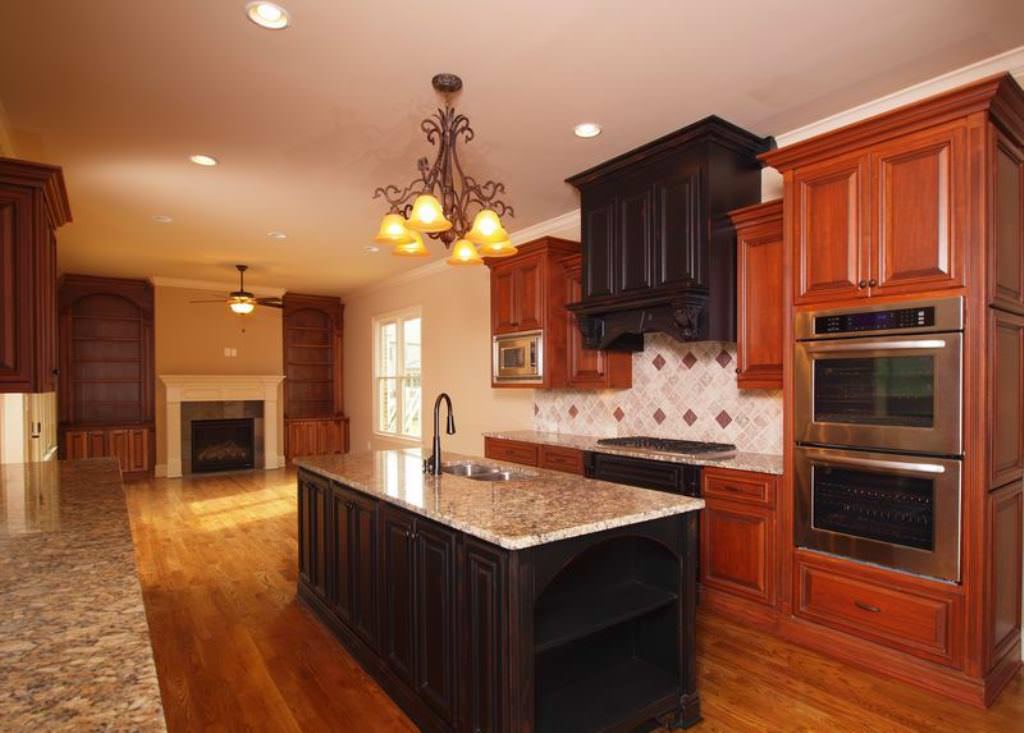 Image of: Cherry Wood Kitchen Cabinets Images Top