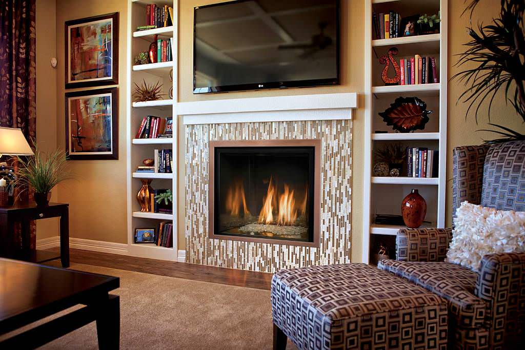 Image of: Contemporary Decorating Fireplace Mantels Ideas