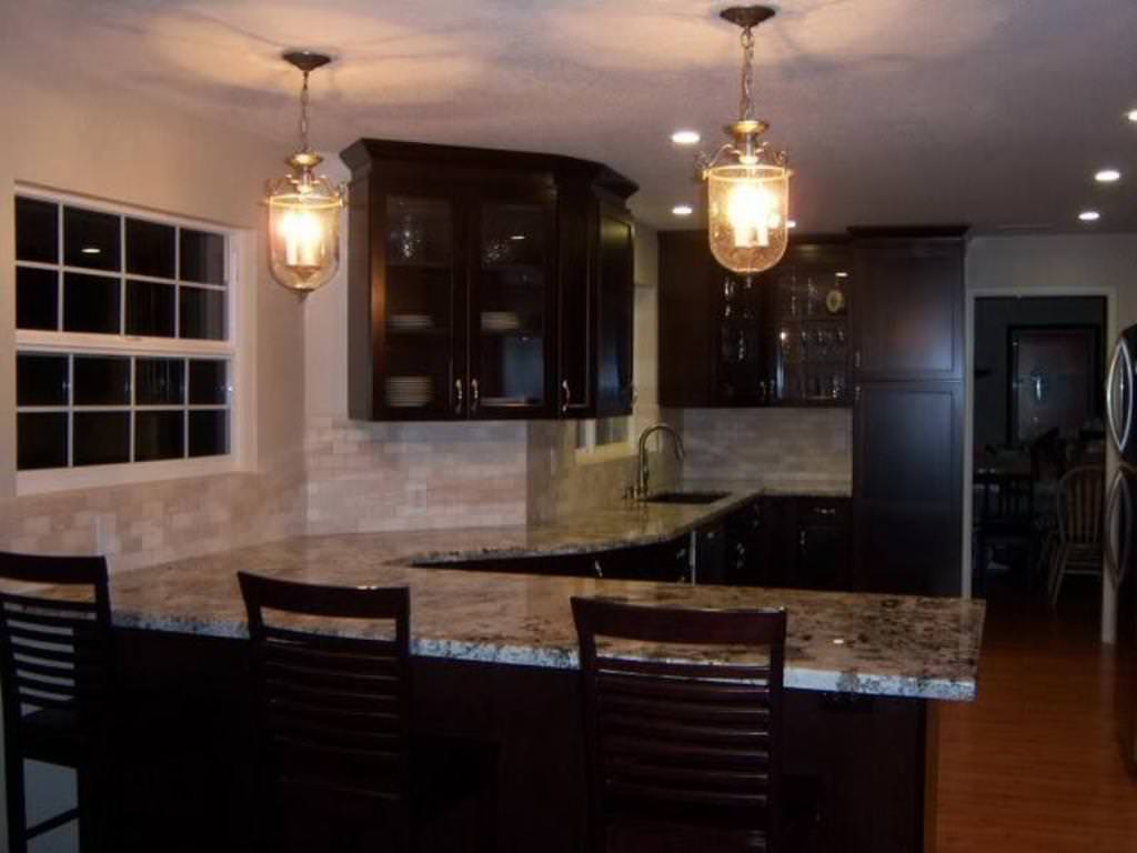 Image of: Dark Granite Countertops Kitchen Cabinets
