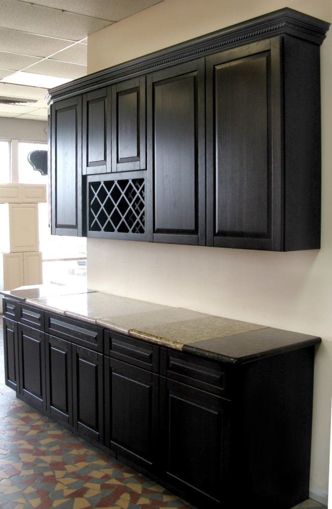 Image of: Dark Kitchen Cabinets With White Island