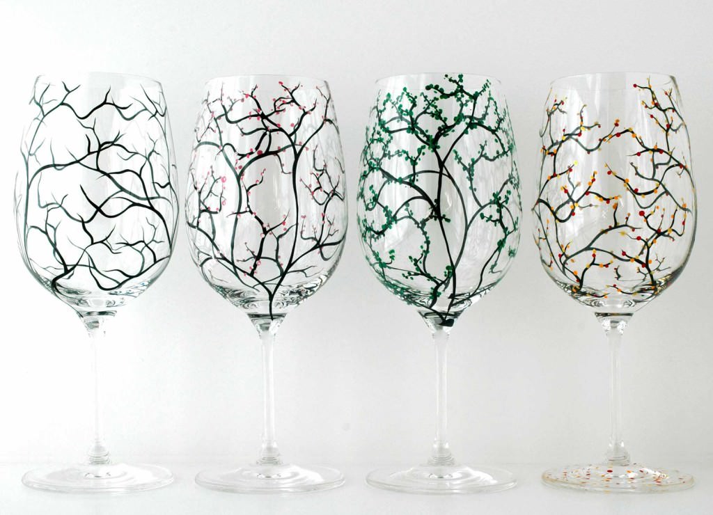 Image of: Decorative Wine Glasses With Hand Drawing