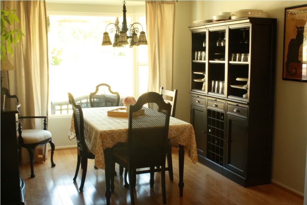 Image of: Dining Room Sets Hutch