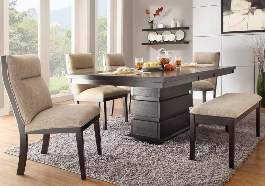 Image of: Dining Room Table And Chairs Set