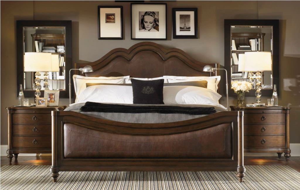 Image of: Elise Upholstered King Bed By Fabulous & Baroque