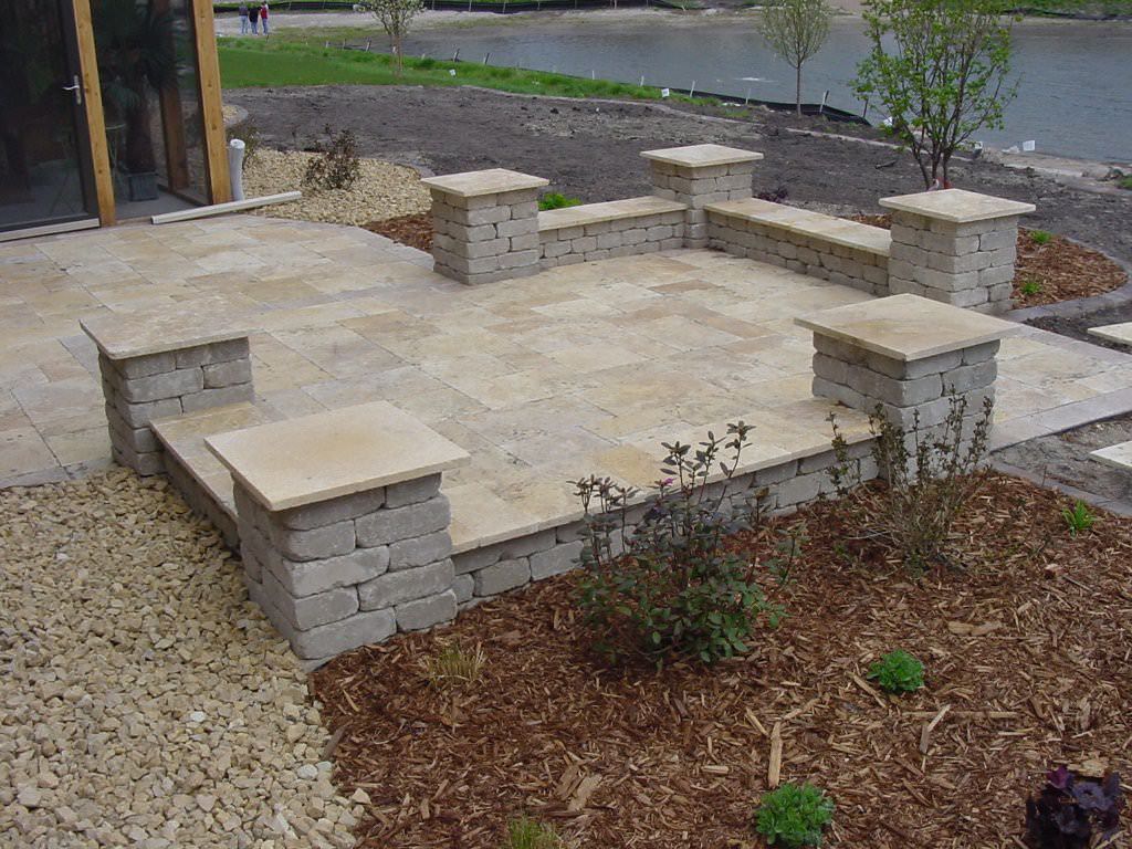 Image of: Flagstone Patio Ideas Pictures