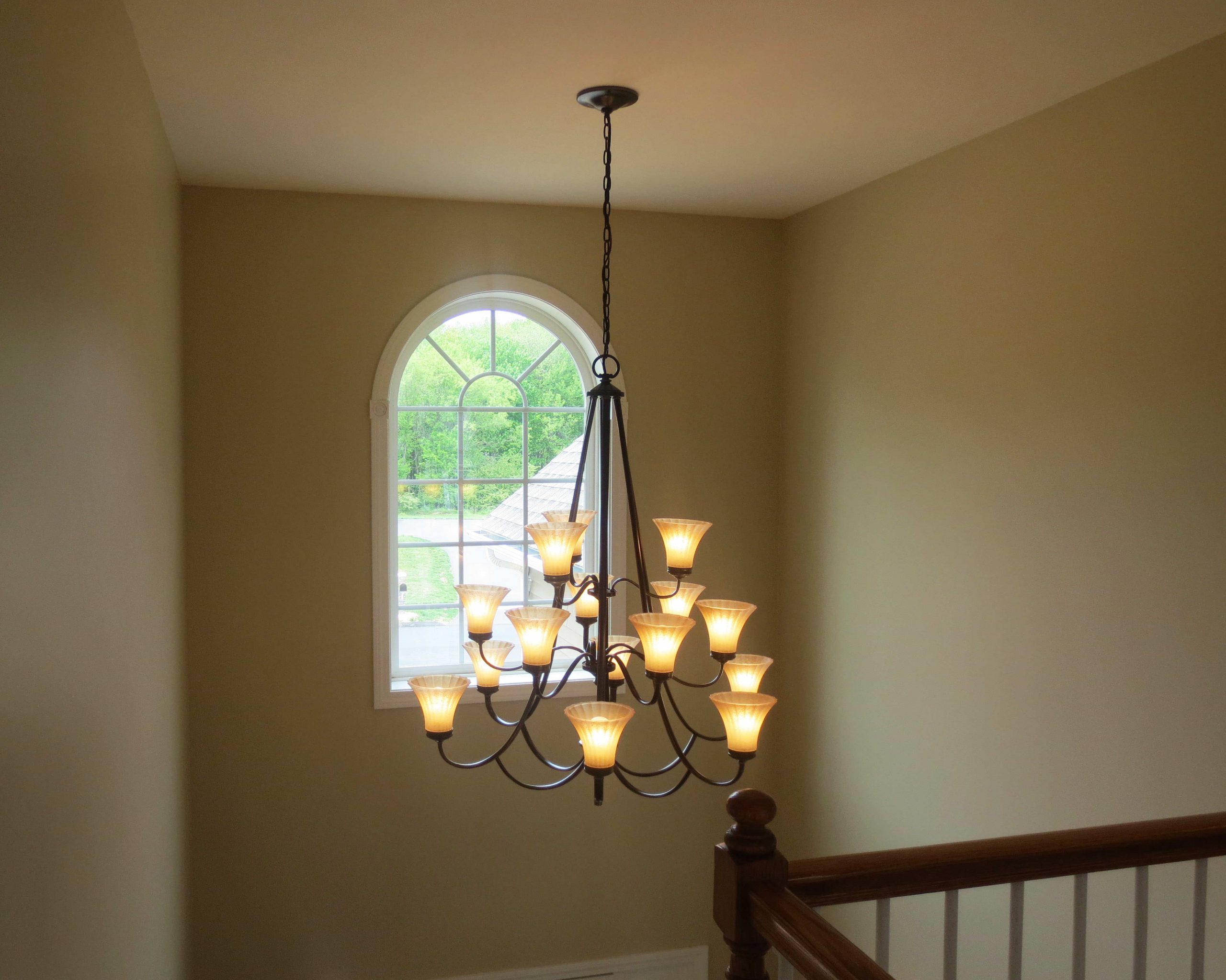Image of: Foyer Chandeliers Clearance