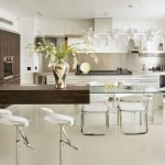 Glass Kitchen Tables For Small Spaces