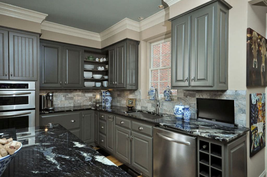 Image of: Grey Kitchen Cabinets Colors