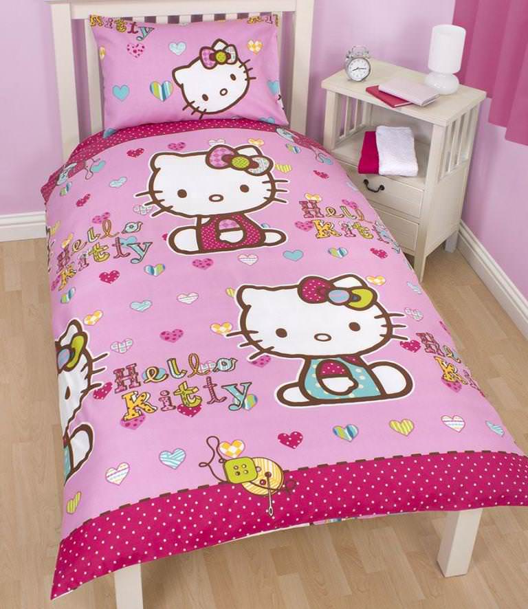 Image of: Hello Kitty Bedding