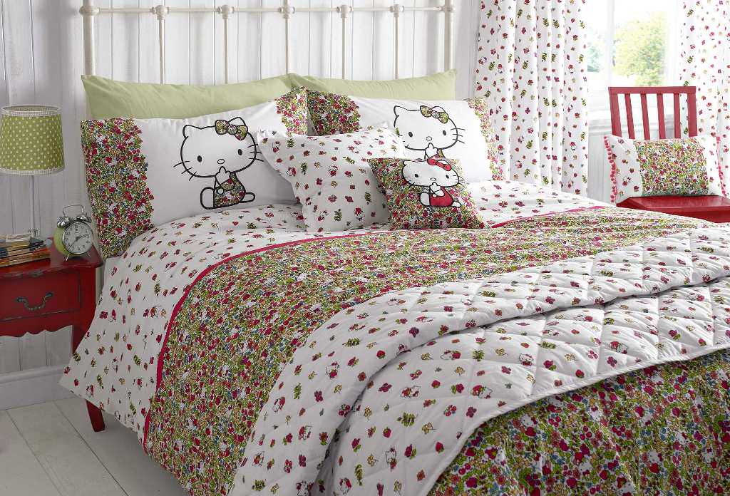 Image of: Hello Kitty Bedroom