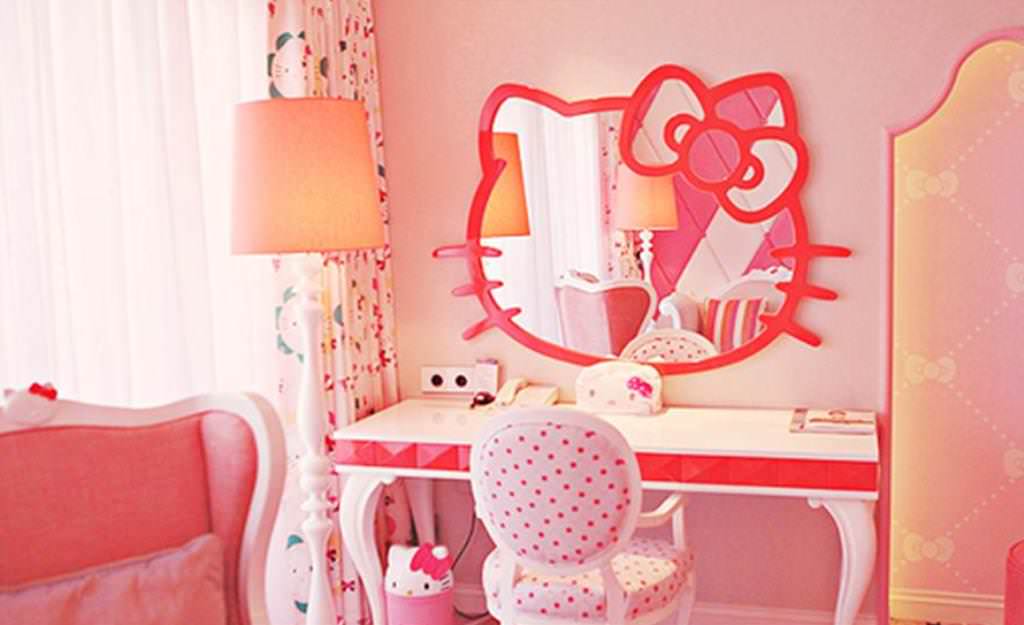 Image of: Hello Kitty Home Decor
