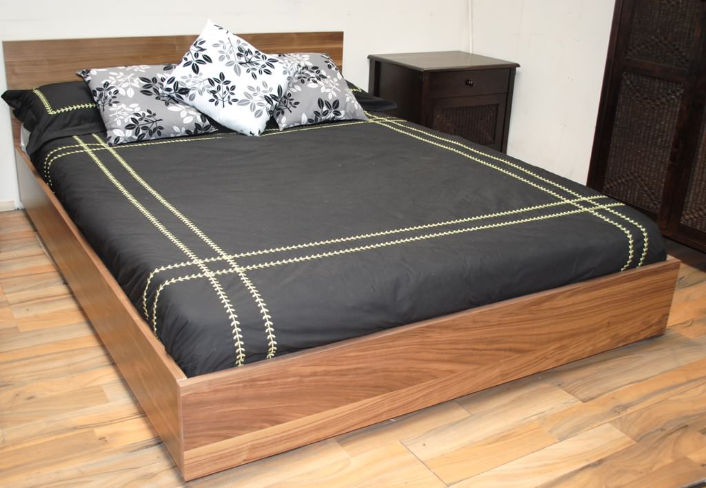 Image of: King Size Bed Frame Box Spring