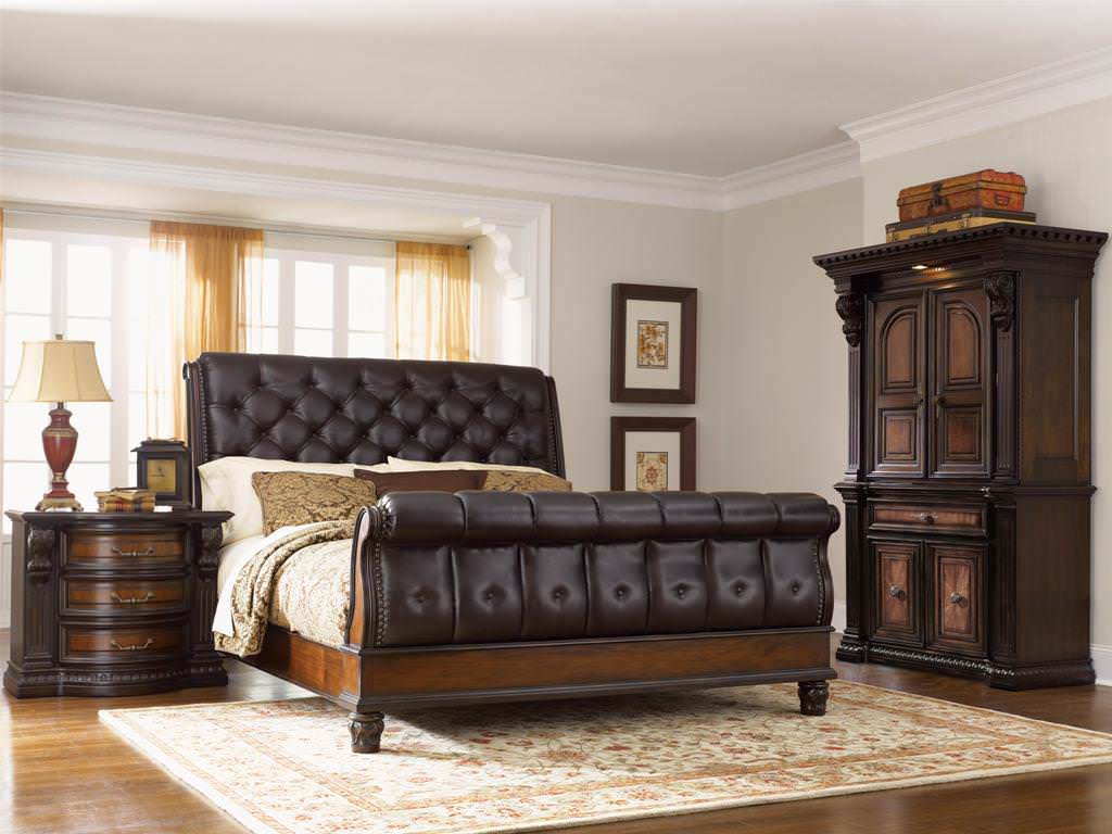 Image of: King Sleigh Bed Cheap