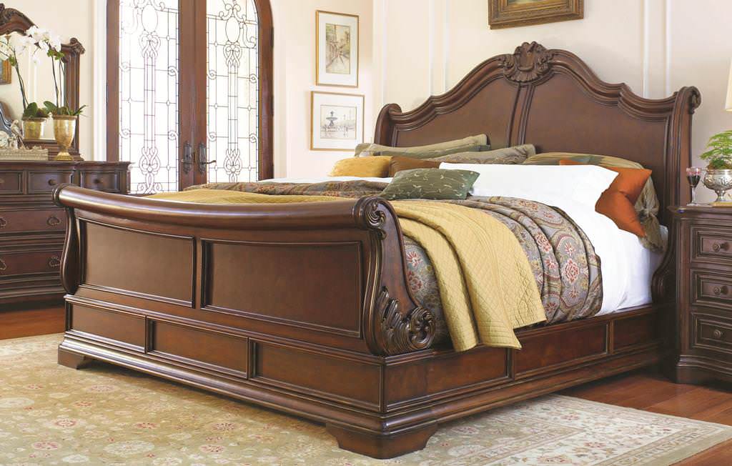 Image of: King Sleigh Bed Dimensions