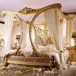 Luxury Canopy Bedroom Sets