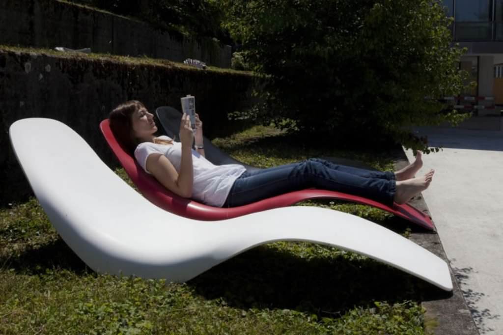 Image of: Modern Chaise Lounge Outdoor