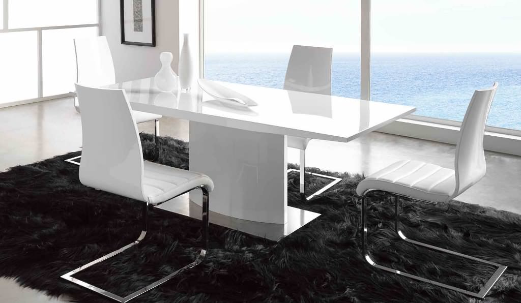 Image of: Modern White Dining Room Set