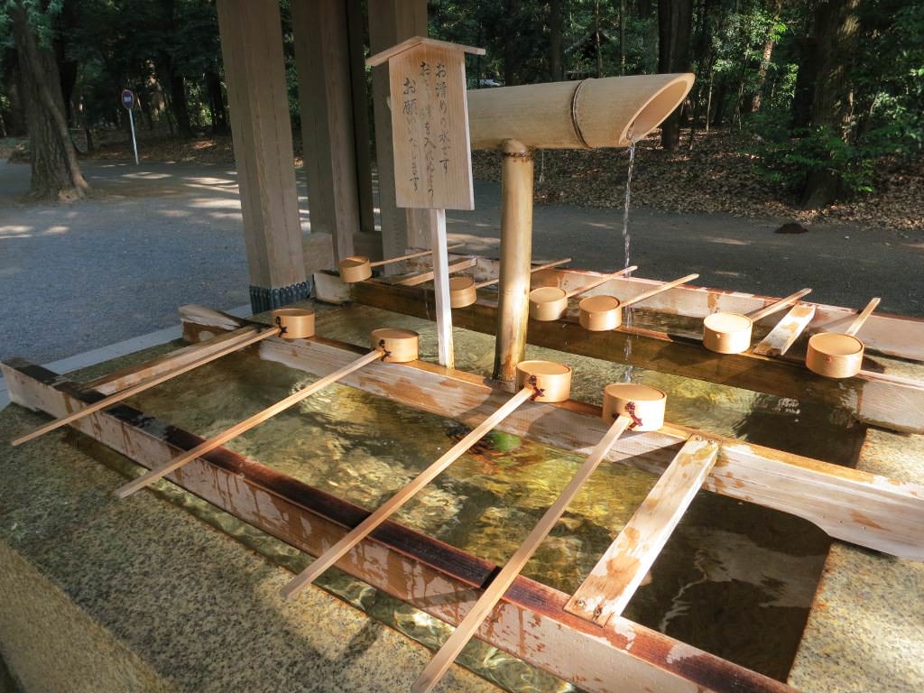 Image of: Natural Bamboo Fountain Ideas For Public Places