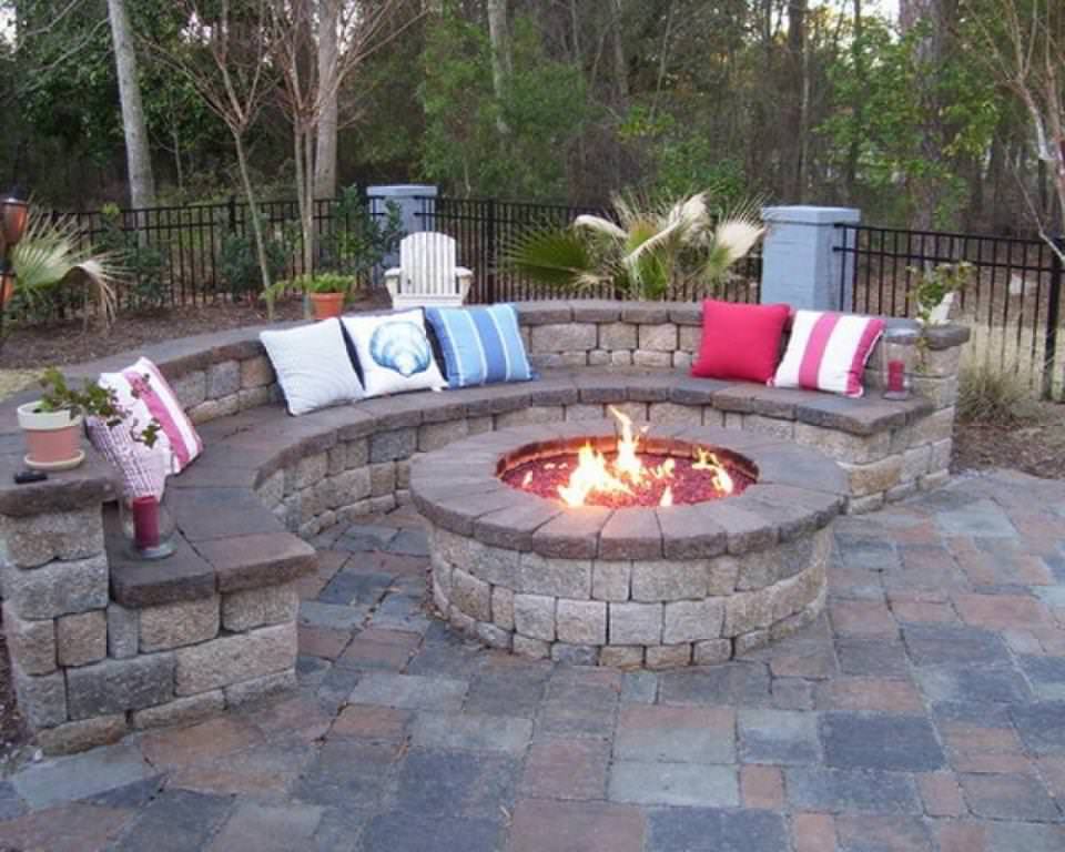 Image of: Outdoor Fire Pit Designs Gas
