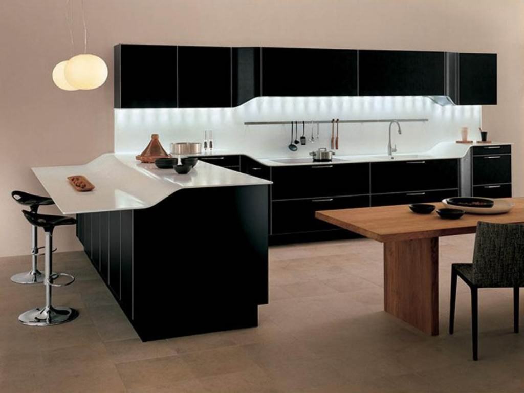 Image of: Pictures Of Black Cabinets In Kitchen