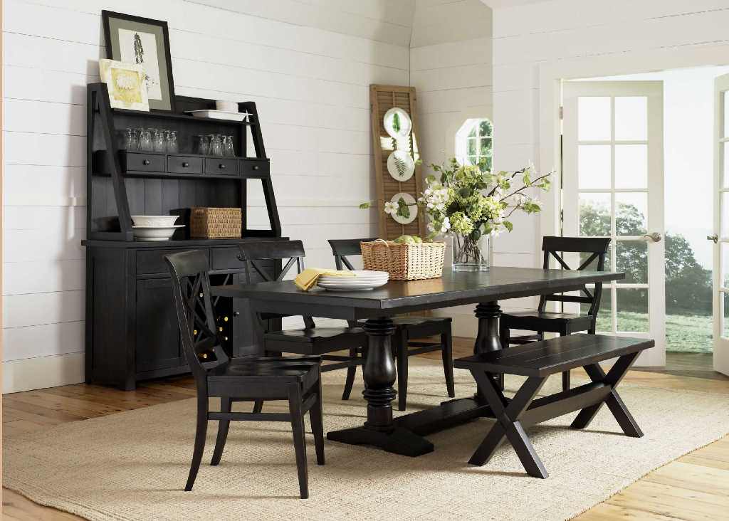 Image of: Rustic Dining Room Table With Bench