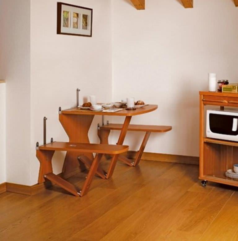 Image of: Small Kitchen Tables For Small Spaces