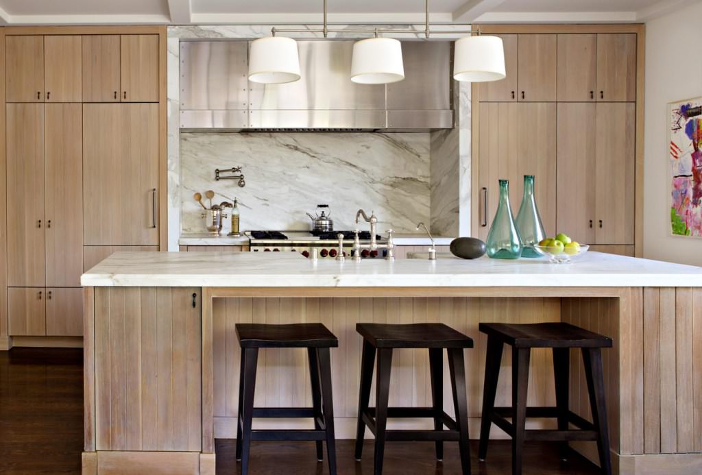 Image of: Solid Wood Kitchen Cabinets
