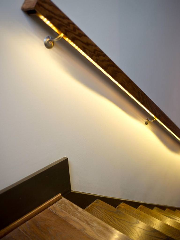 Image of: Stairwell Lighting