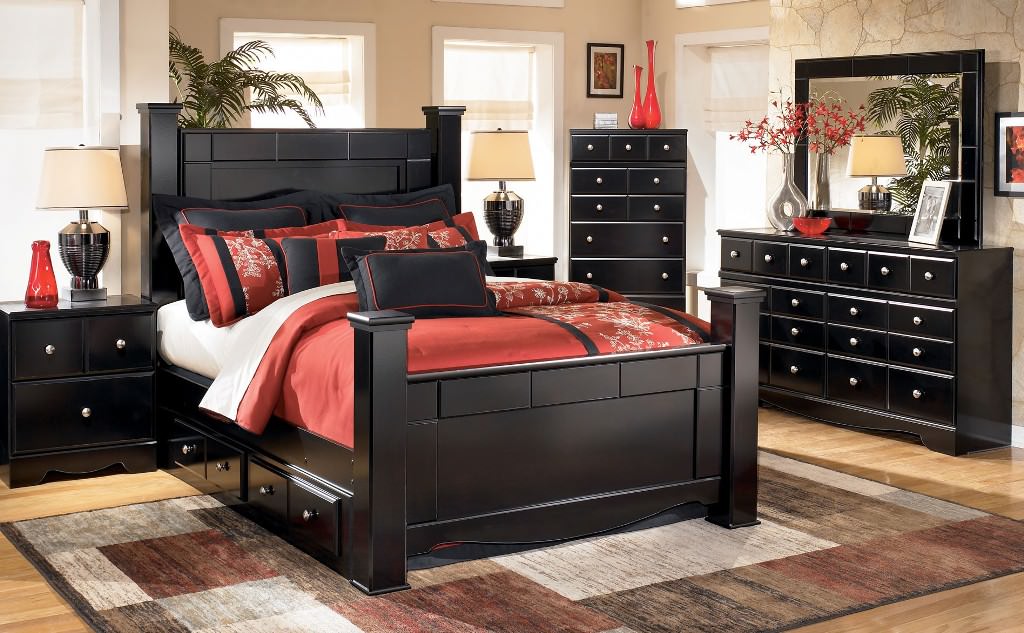 Image of: Storage Bed Queen Solid Wood