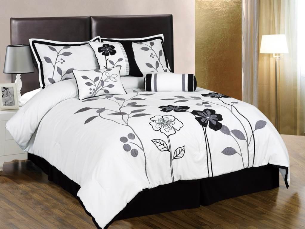 Image of: Teal Bedroom Comforter Sets