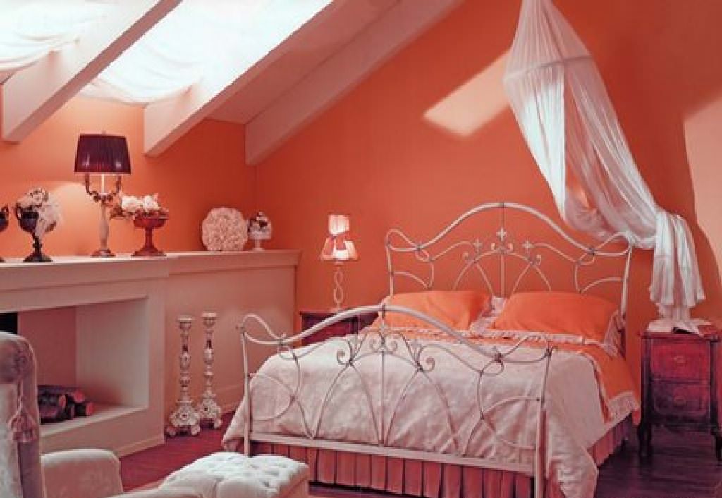 Image of: Teenage Girl Bedroom Ideas Bright Colors