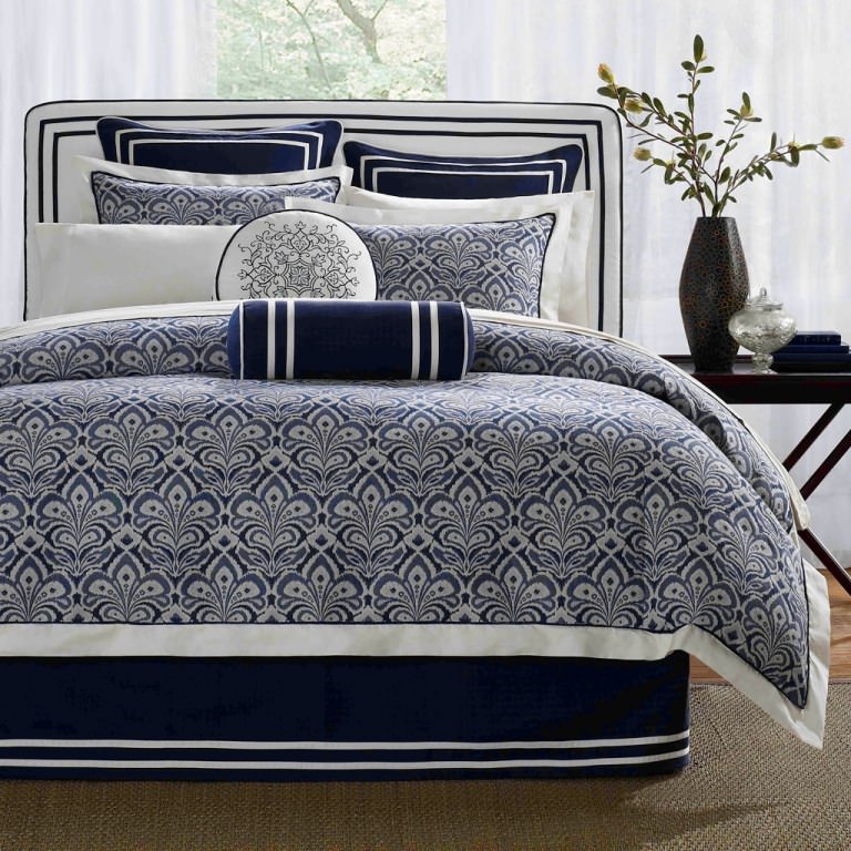 Image of: Tropical Bedroom Comforter Sets