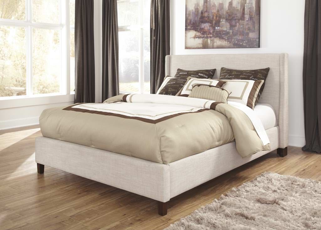 Image of: Upholstered California King Bed