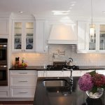 White Shaker Kitchen Cabinets Pictures