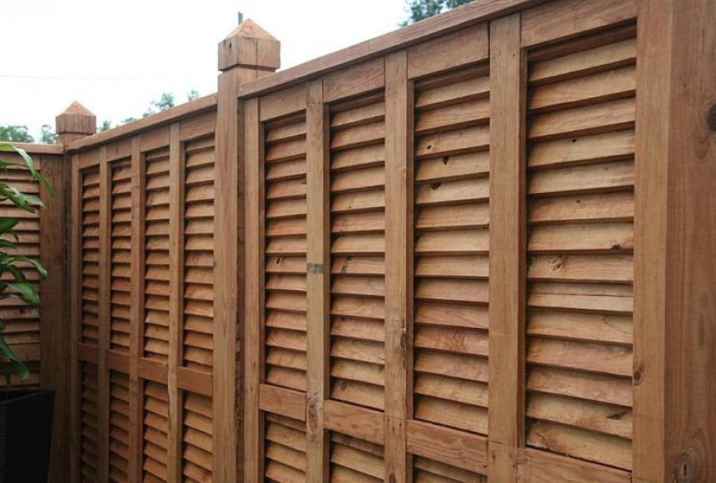 Image of: Wood Fence Design Ideas