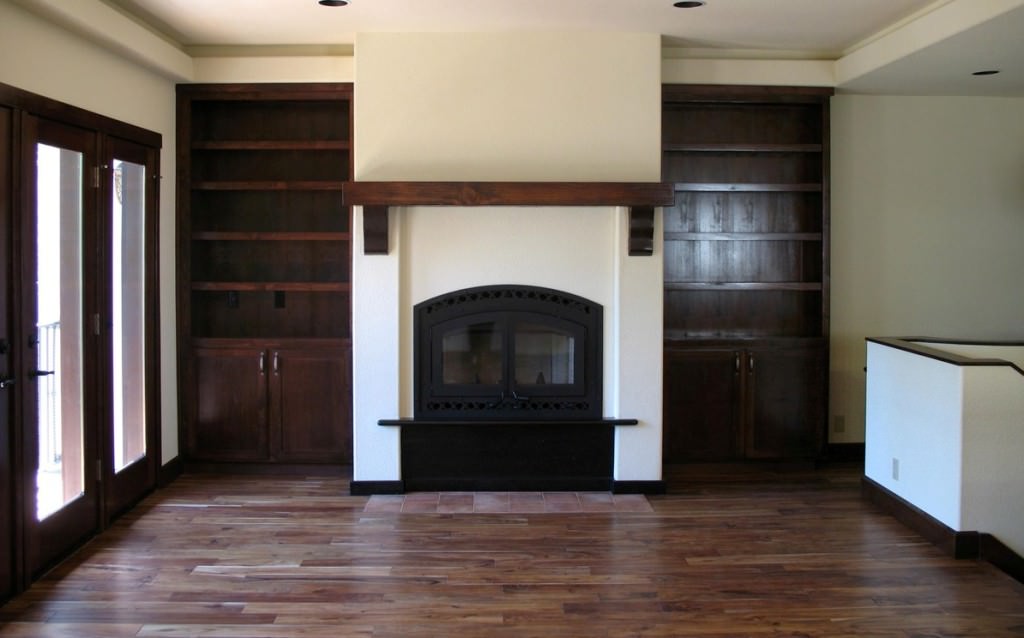 Image of: Antique Fireplace Mantels And Surrounds