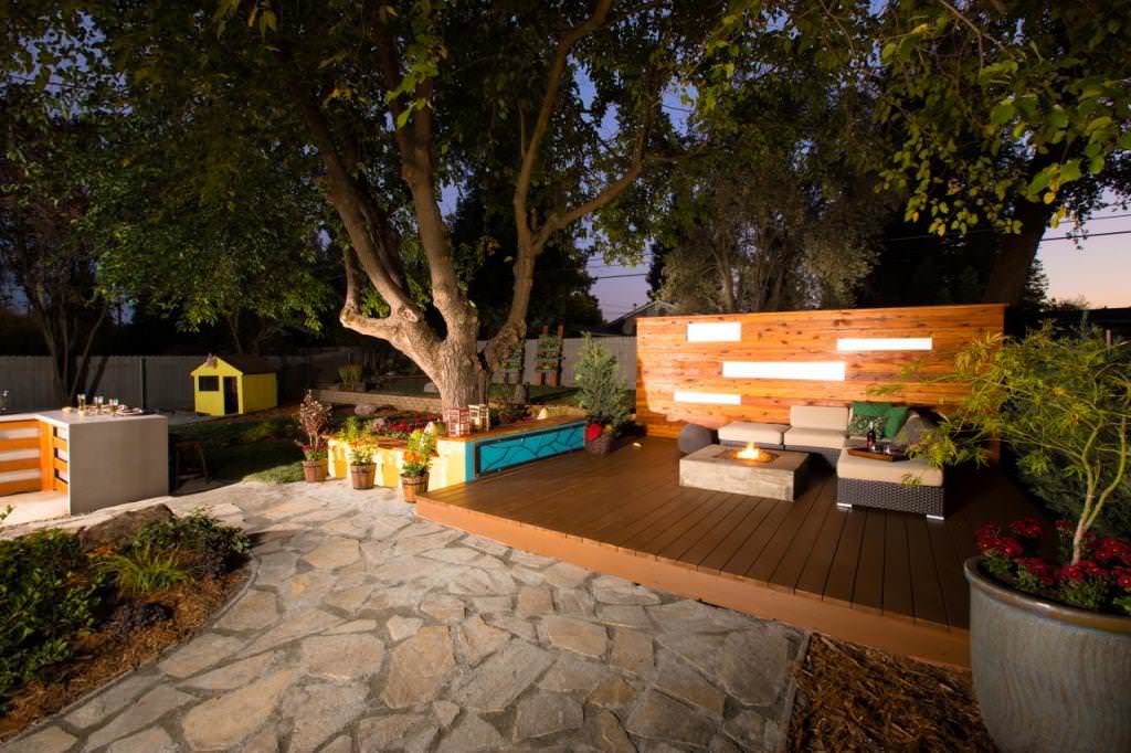 Image of: Backyard Makeover Pictures